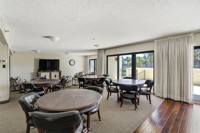 Club Room | Image 26