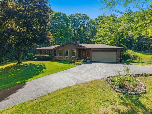 2730015 N Bethesda Cir, Waukesha, WI, 53188-9535 | Card Image