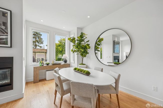 70 Douglass St, House other with 3 bedrooms, 3 bathrooms and 1 parking in San Francisco CA | Image 7