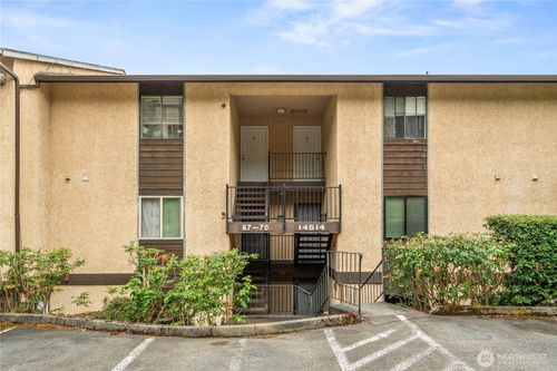 w-68-14514 127th Ave Ne, Kirkland, WA, 98034-1233 | Card Image