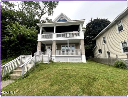 105 Oakwood Ave, Troy, NY, 12180-1629 | Card Image