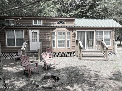 15-724 Monmouth Rd, Cream Ridge, NJ, 08514-1912 | Card Image