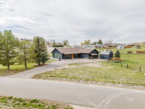 163 Spring Creek Ct, Spring Creek, NV, 89815-5325 | Card Image