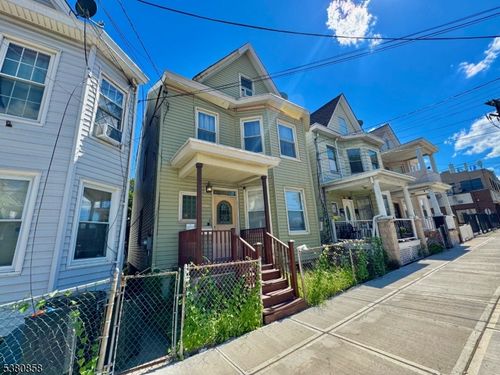 206 N 6th St, Prospect Park, NJ, 07508-2025 | Card Image