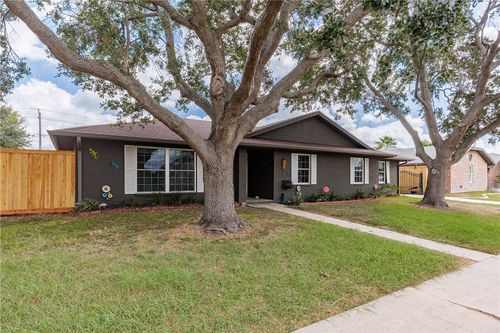 6702 Sahara Dr, Corpus Christi, TX, 78412-3739 | Card Image