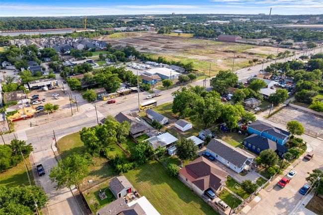 Aerial view of property's location featuring nearby suburban area | Image 7