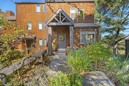 250 Bay Vista Circle, Sausalito, CA, 94965 | Card Image