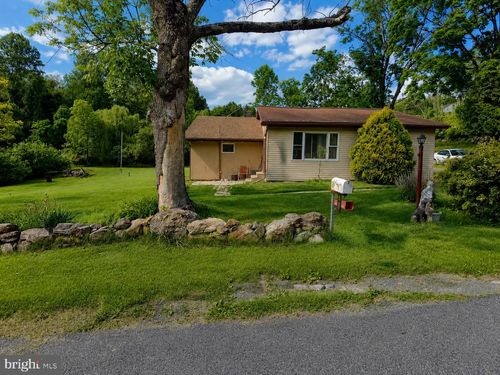 6 Seidel Rd, READING, PA, 19606-8550 | Card Image