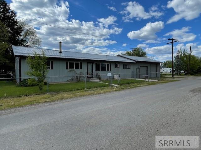 Beach St, Salmon, ID 83467