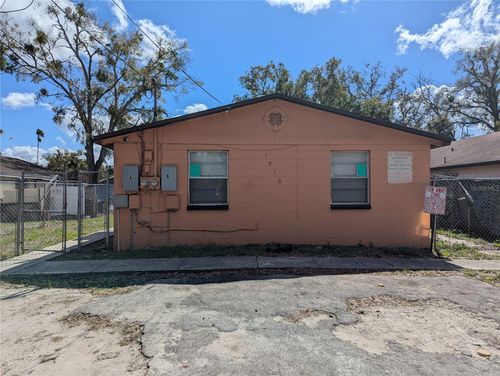 1215 E 108th Avenue, TAMPA, FL, 33612 | Card Image