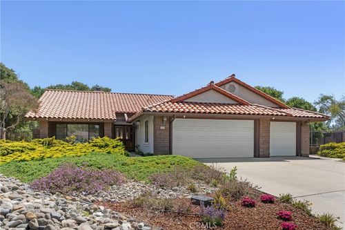 3351 Marshall Ln, Lompoc, CA, 93436-2300 | Card Image