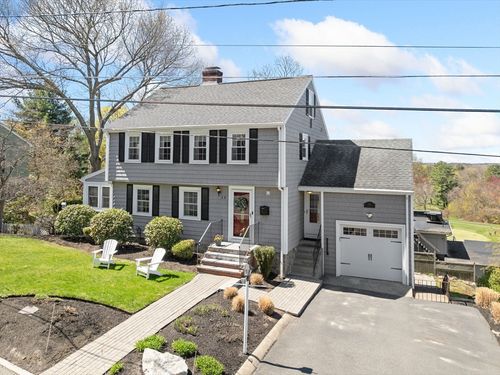 56 Orchard Ln, Melrose, MA, 02176-2918 | Card Image