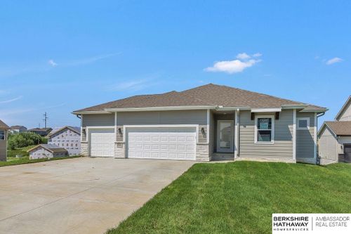 10312 S 110th Avenue, Papillion, NE, 68046 | Card Image