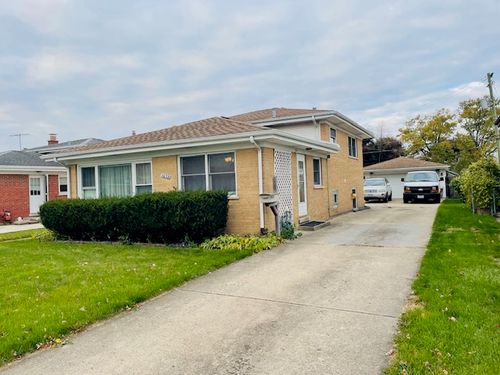 1632 S Elm St, Des Plaines, IL, 60018-2214 | Card Image