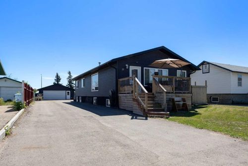 31 Rae Crescent, Fort Mcmurray, AB, T9H1H2 | Card Image