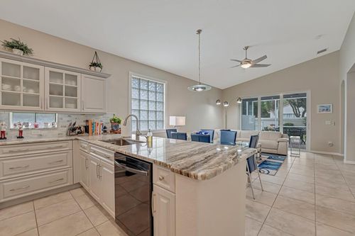 8438 Siciliano St, Boynton Beach, FL, 33472-7165 | Card Image