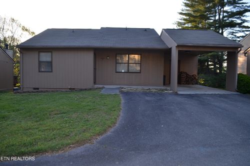 3-8709 Olde Colony Trl, Knoxville, TN, 37923-6200 | Card Image