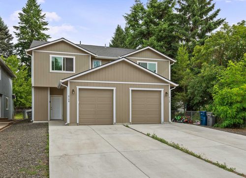 419 E E St, Deer Park, WA, 99006-5347 | Card Image
