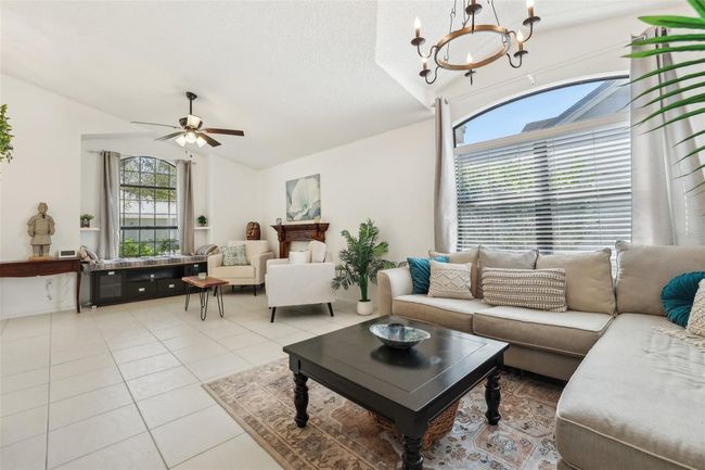 1120 Parker Canal Ct, House other with 4 bedrooms, 2 bathrooms and null parking in OVIEDO FL | Image 18