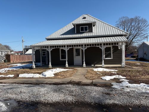 151 S Grant St, Cloverdale, IN, 46120-9005 | Card Image