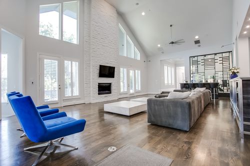 6319 Turner Way, Dallas, TX, 75230-1838 | Card Image