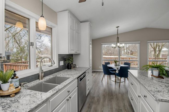 Kitchen | Image 9