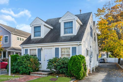 613 Warren Ave, Spring Lake, NJ, 07762-2038 | Card Image