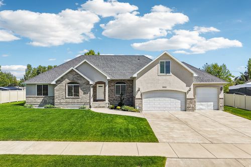 3352 W 10235 S, South Jordan, UT, 84095-8186 | Card Image