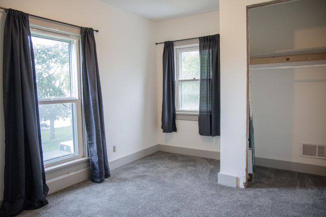 305 2 Nd Ave Se, House other with 3 bedrooms, 2 bathrooms and null parking in Plainview MN | Image 12