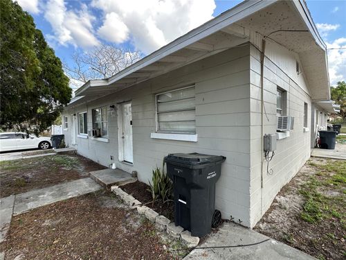 306 Avenue X Ne, WINTER HAVEN, FL, 33881-1585 | Card Image