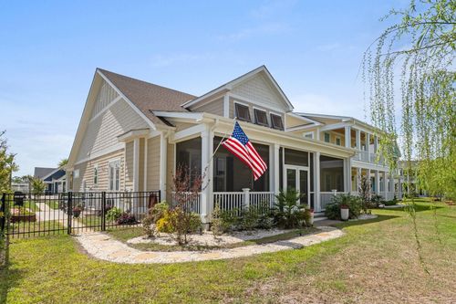 804 Crescent Sable Ct, Myrtle Beach, SC, 29572-8194 | Card Image