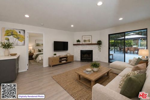 116-4260 Via Arbolada, Los Angeles, CA, 90042 | Card Image