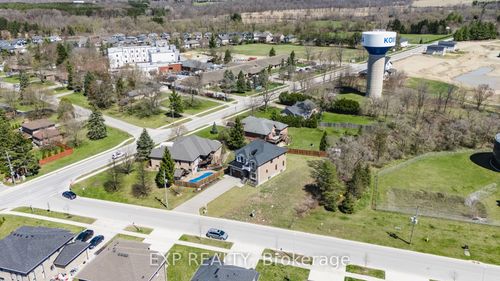 {{alt}} | Card Image