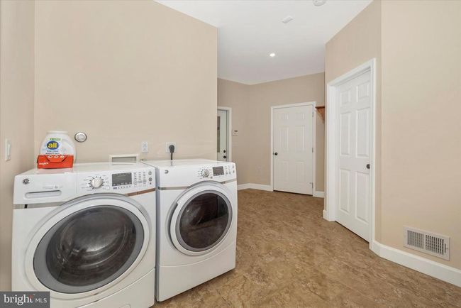 8842 Hawbottom Rd, House other with 3 bedrooms, 4 bathrooms and null parking in MIDDLETOWN MD | Image 23