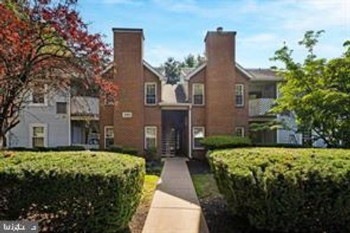 407 Diamond Dr, NEWTOWN, PA, 18940-2432 | Card Image