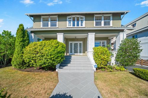 135 Newcastle Ave, Nanaimo, BC, V9S4H7 | Card Image