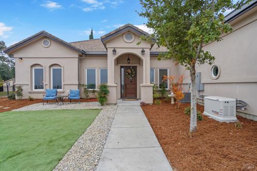 216 Alta Mira Dr, Vacaville, CA, 95688-5000 | Card Image