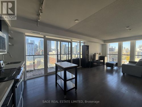 2212-400 Adelaide St E, Toronto, ON, M5A4S3 | Card Image