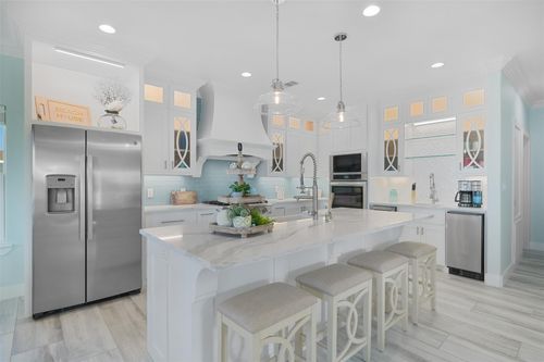 2601 Tide Dr, Crystal Beach, TX, 77650-3644 | Card Image