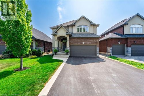 35 Purnell Dr, Hamilton, ON, L9C0C6 | Card Image