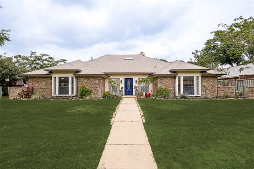3329 Whiffletree Dr, Plano, TX, 75023-6211 | Card Image