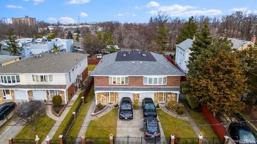 1st-fl-155 Locke Ave, Whitestone, NY, 11357-3248 | Card Image