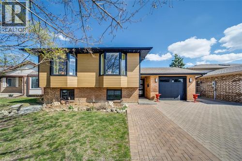 13158 Dillon Dr, Tecumseh, ON, N8N3M9 | Card Image