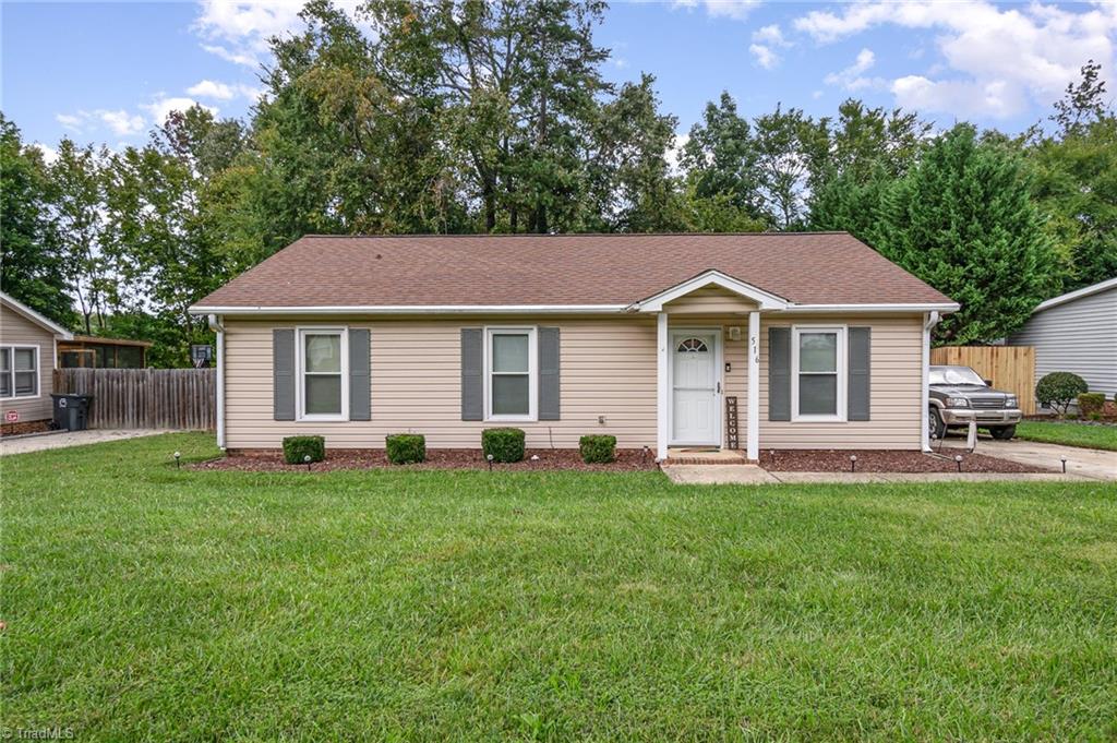 Apple Ridge Rd, Greensboro, NC 27406