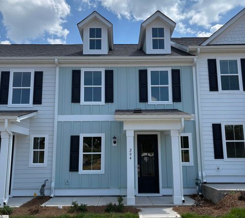 204 Gauley St, Simpsonville, SC, 29681-3975 | Card Image