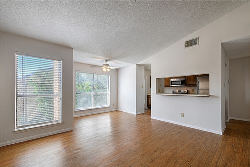 apt-4420-2109 Rainbow Dr, Arlington, TX, 76011-2914 | Card Image