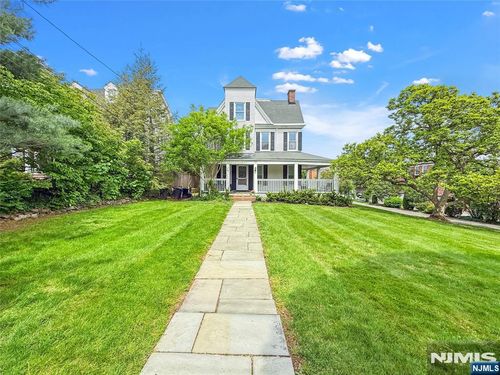 35 Green Ave, Madison, NJ, 07940-2597 | Card Image
