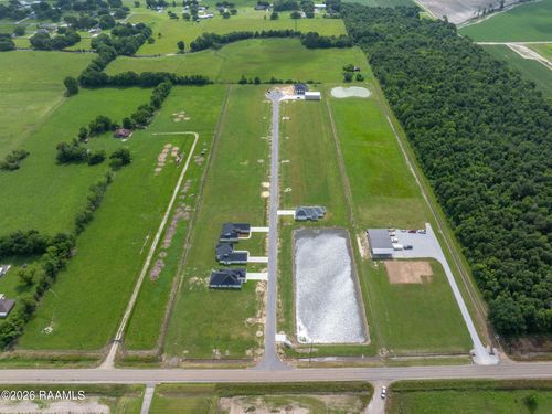 184 Chase Dr, Lafayette, LA, 70507-5115 | Card Image