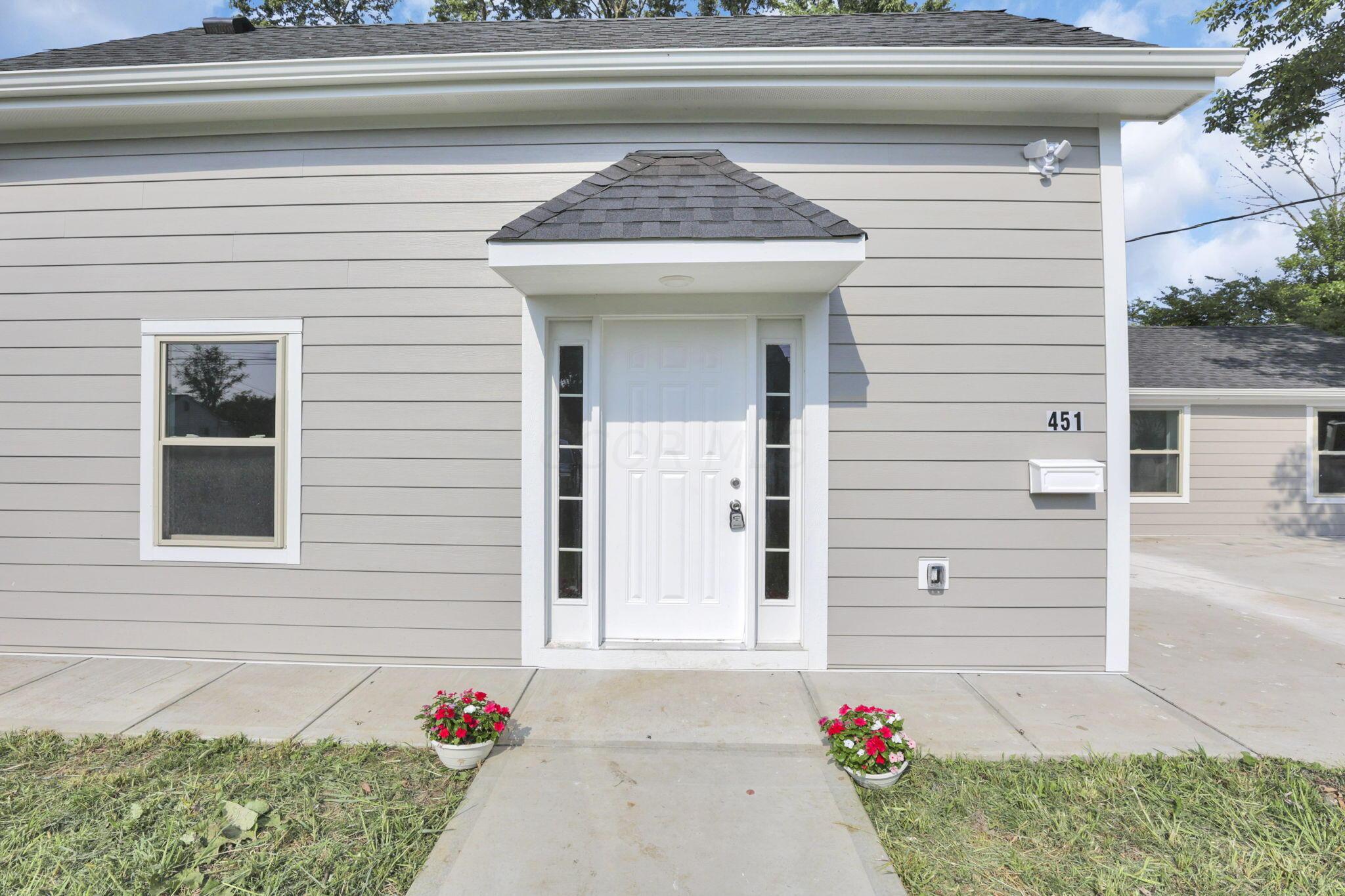 Josephine Ave, Columbus, OH 43204