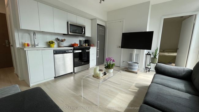 1022 - 30 Tretti Way, Condo with 1 bedrooms, 1 bathrooms and null parking in North York ON | Image 15
